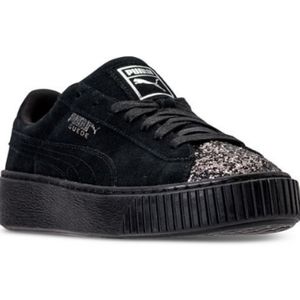NWT - Women's Puma Platform Sneakers - 8